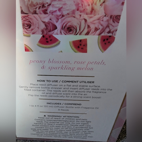 Juicy Couture rose land reed diffuser, 4 ounce, NEW IN BOX - Picture 3 of 6